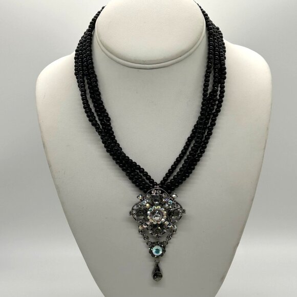 Vintage-Inspired Black Beaded Necklace With Aurora Borealis Rhinestone Pendant - Picture 2 of 13